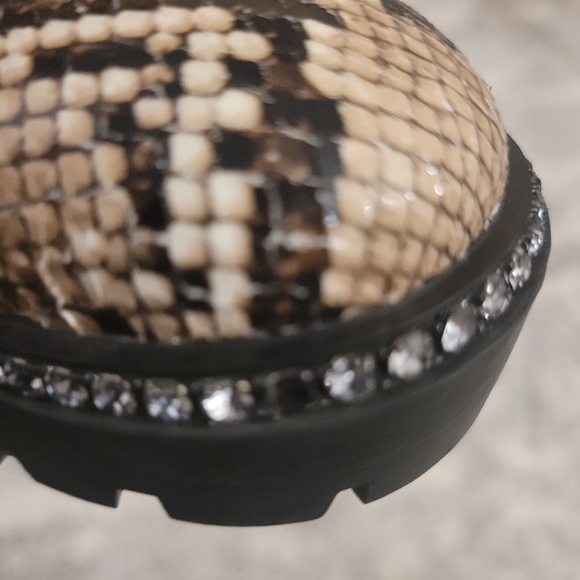 Jessica Simpson snake combat with boots 8 M - Picture 6 of 8